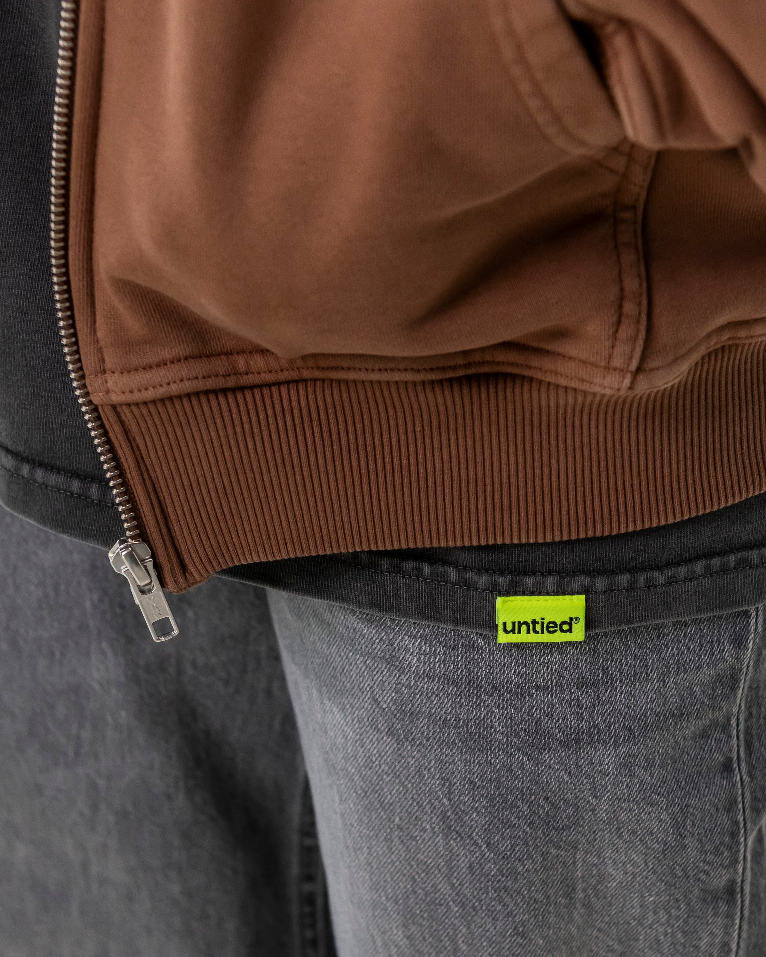 UNTIED® ZIP HOODIE — Brown