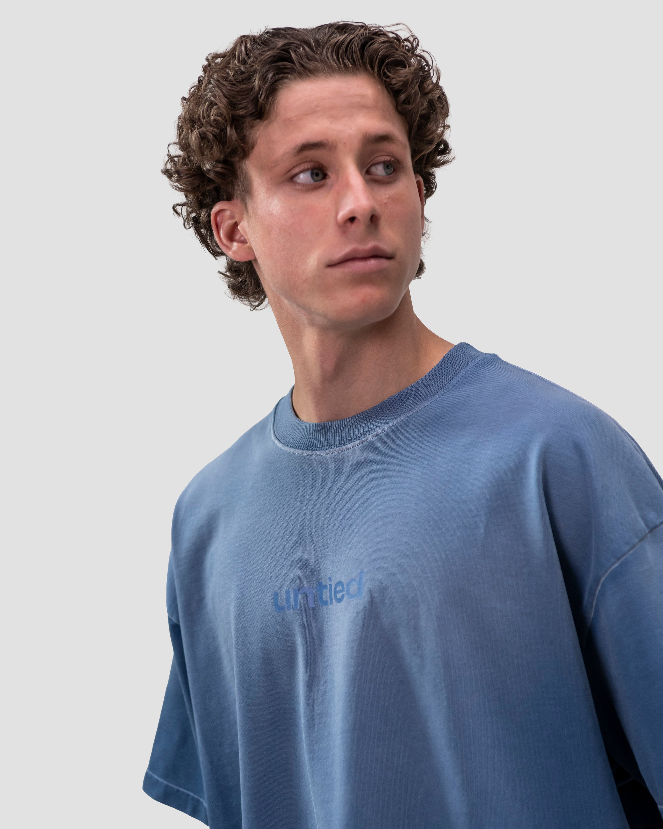 UNTIED® T-SHIRT — Ensign Blue Sun Faded